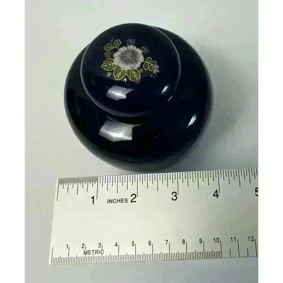 Vintage Royal Blue Porcelain Ginger Jar With Oriental Pheasant Scene EUC - Picture 9 of 12